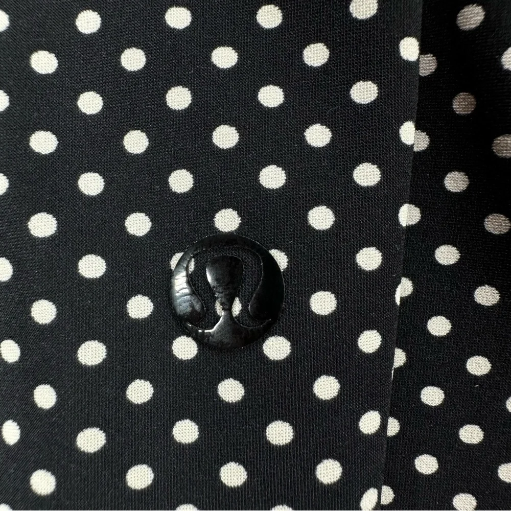 Lululemon Here To There Dress, 4/6 - Picture 6 of 9